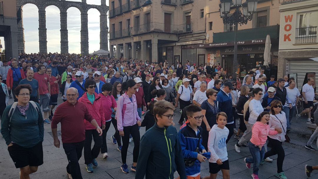 Multitudinaria 38 marcha apadefim con más de 2.300 participantes