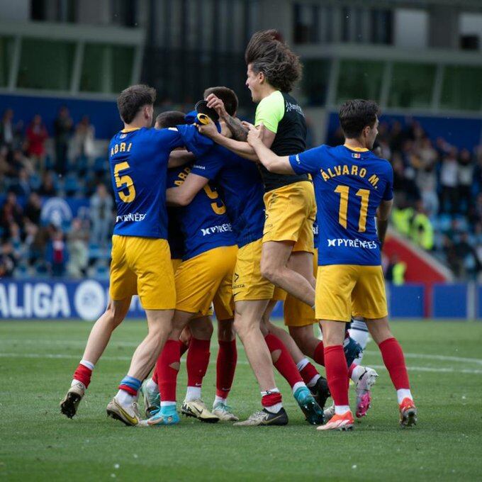 L'FC Andorra celebra la victòria contra el Burgos dissabte al Nacional.