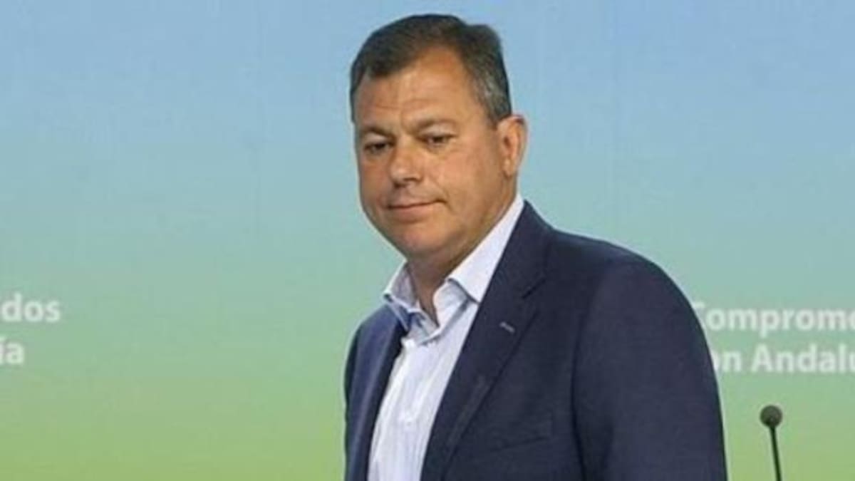 La jueza imputa, otra vez, a Eloy Carmona por supuesto cohecho