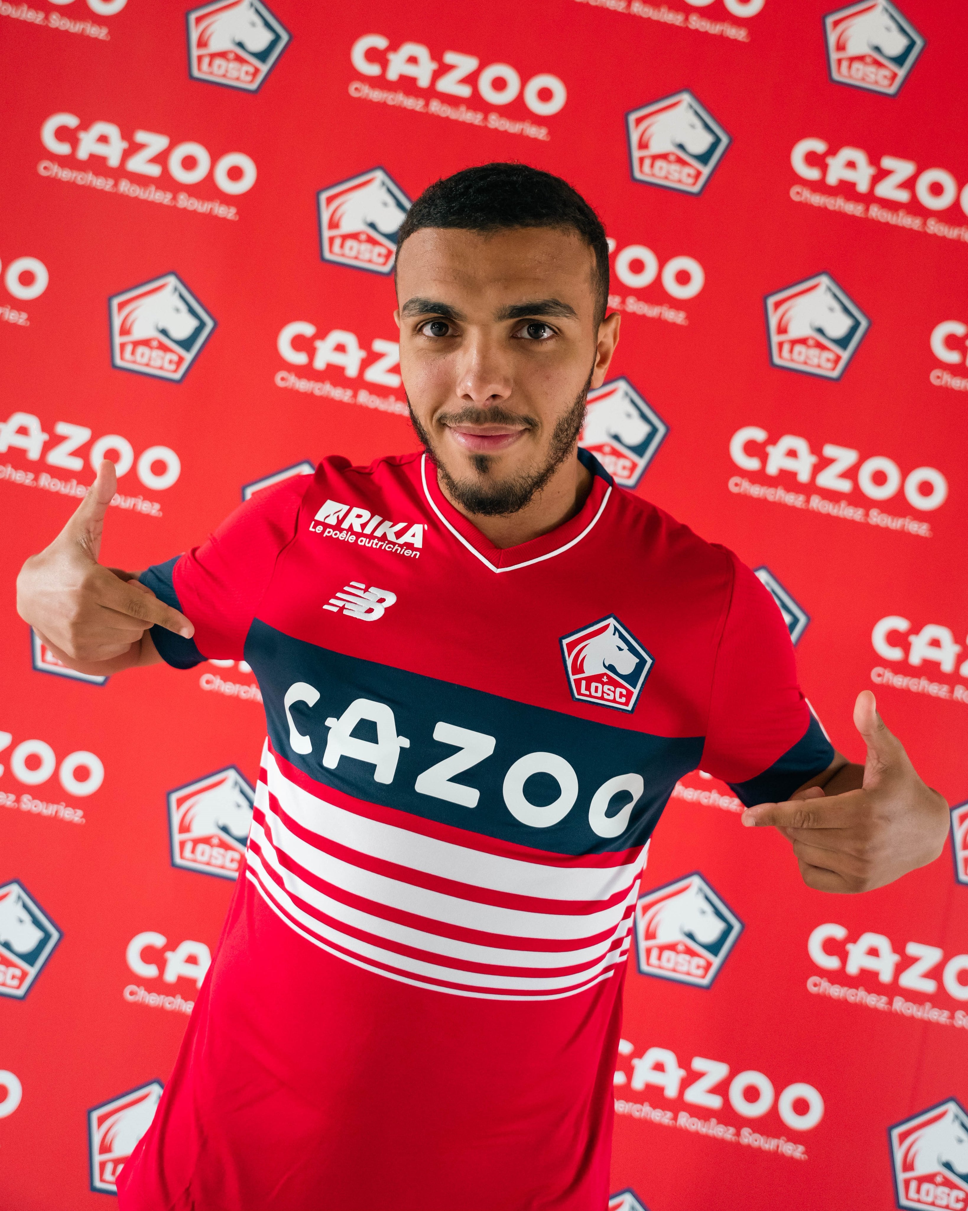 Akim Zedadka, con la camiseta del Lille