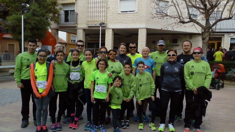 Atletas del Camisetas Económicas Elda en el Cross de La Frontera de Petrer