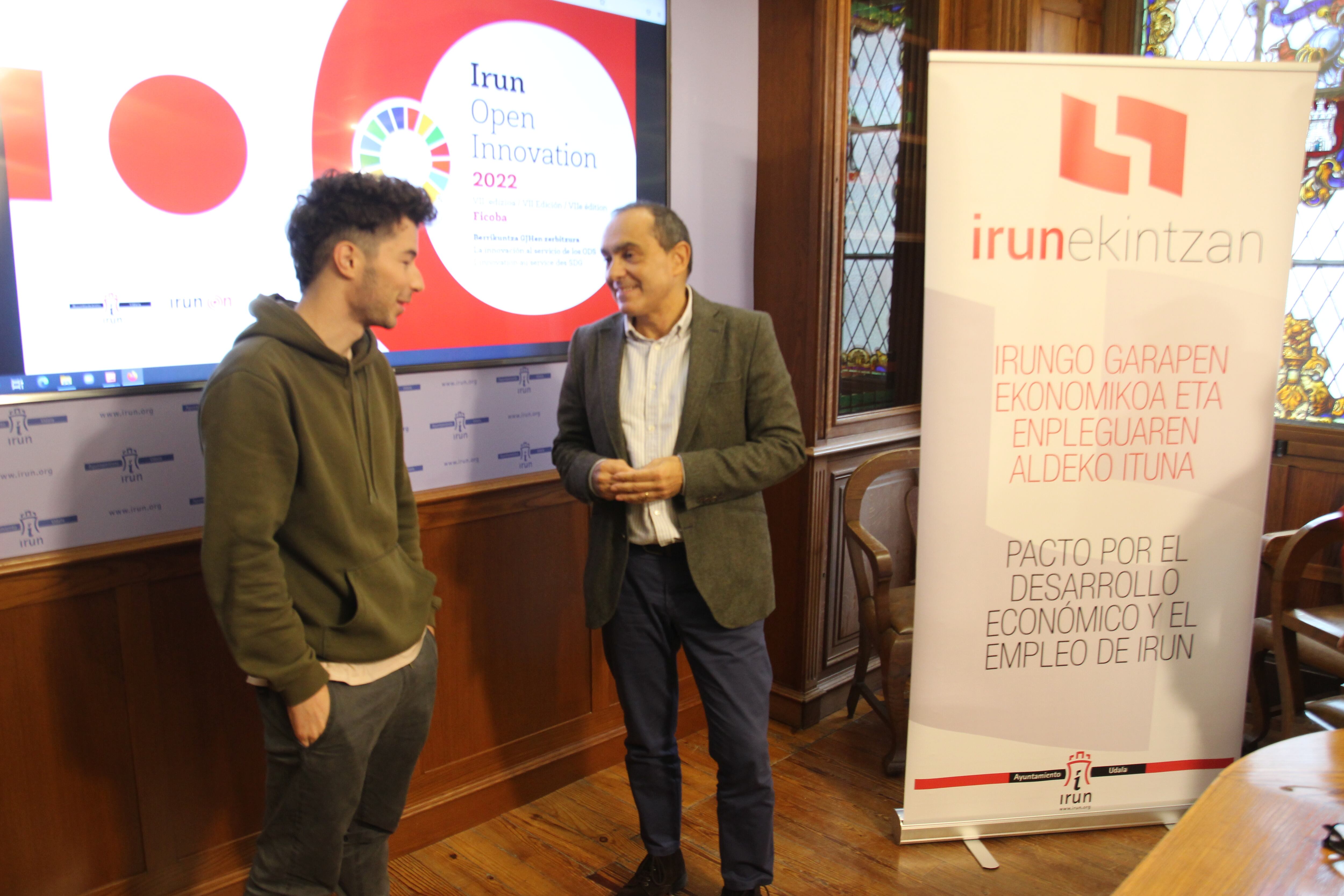 El delegado de Impulso de Ciudad, Miguel Ángel Páez, en la presentación de Irun Open Innovation.