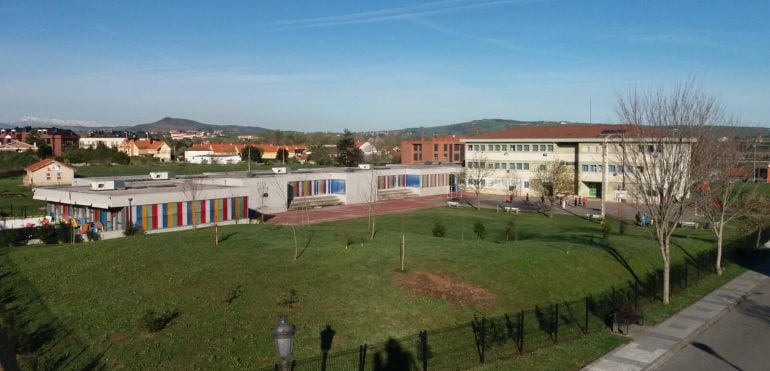 Colegio Pérez Galdós, Requejada