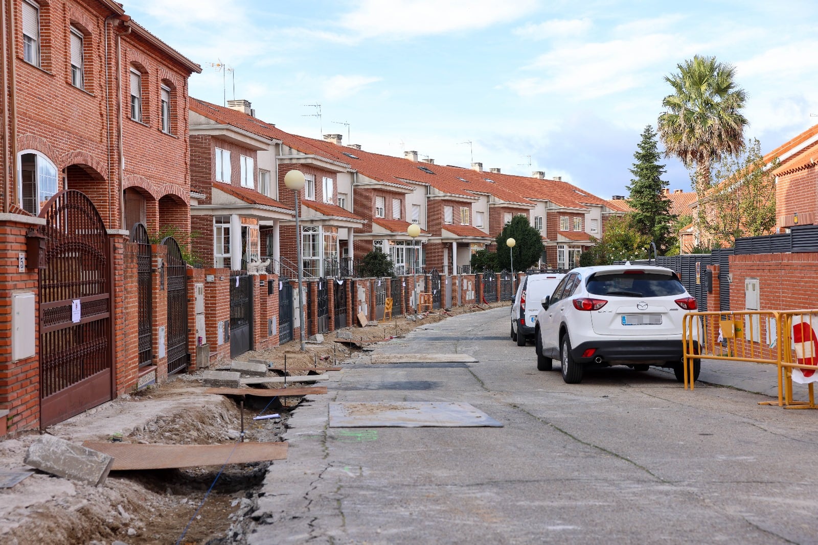 El Ayuntamiento de Colmenar Viejo ha iniciado las obras de acondicionamiento de las calles Hermano Jesús, Pablo Sarasate, Isaac Albéniz y Ruperto Chapí