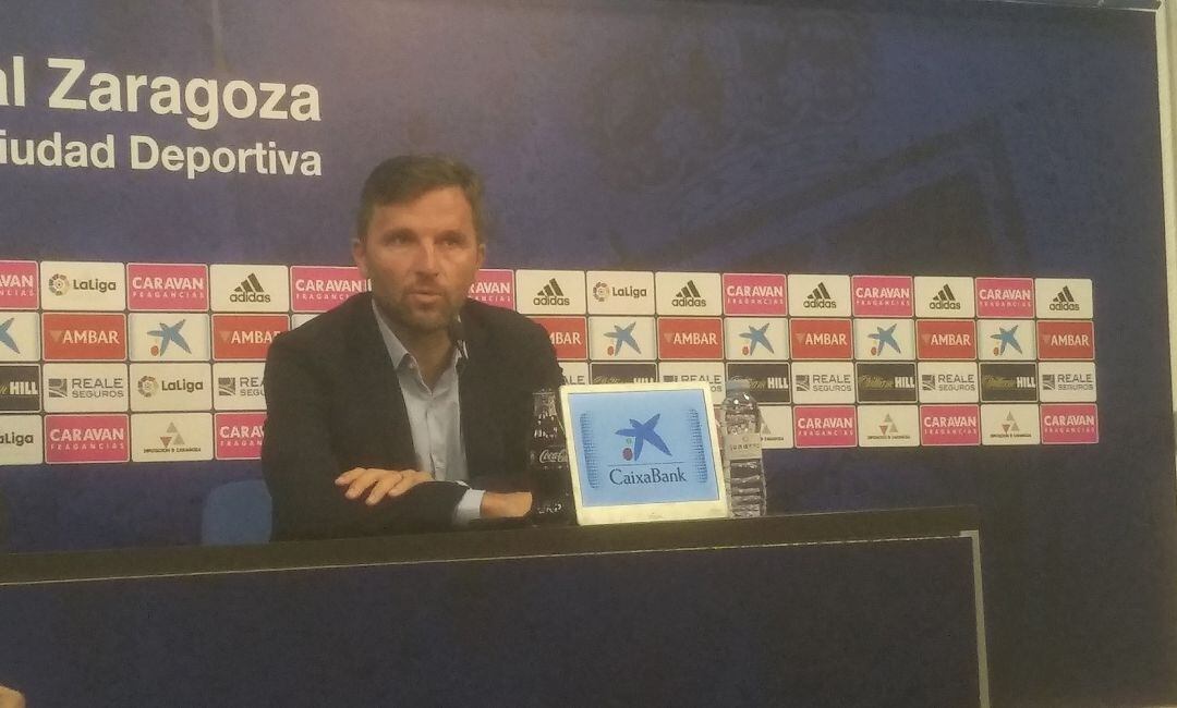 Lalo Arantegui durante la rueda de prensa del cierre de mercado