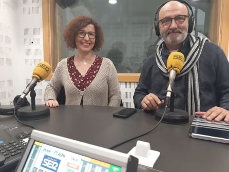 Olga Rábade, técnico, y Jose Antonio Casado, coordinador del Centro europeo demostrativo de lombricultura de Casarrubuelos.