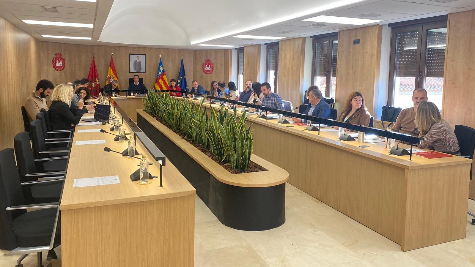 Pleno Extraordinario en el Ayuntamiento de Elda