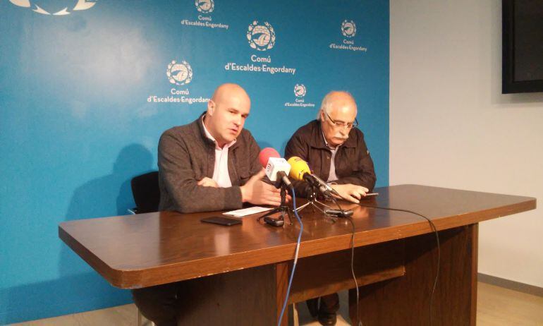 El cònsol menor, Marc Calvet i el president de CAPESA, Eduard López,