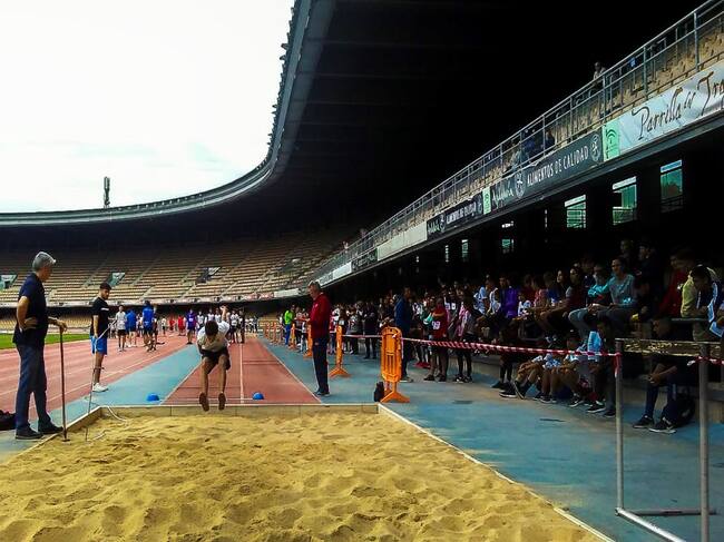 La Reunión de Atletismo Escolar se celebra en Chapín