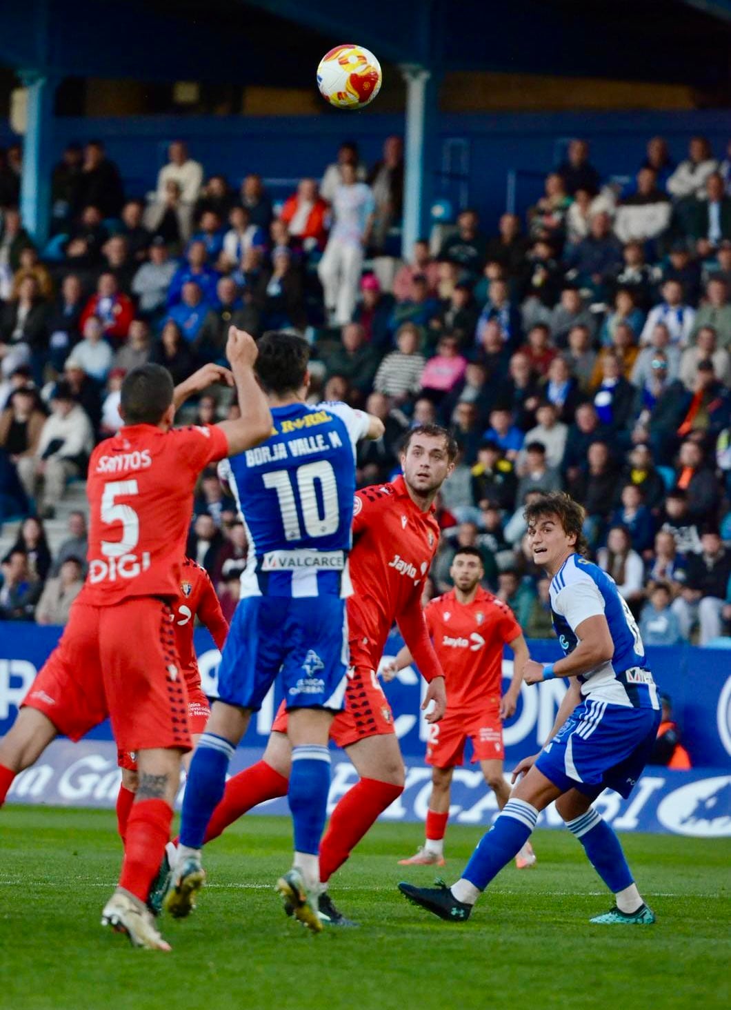 El conjunto berciano rompió su racha tras ocho jornadas sin perder.