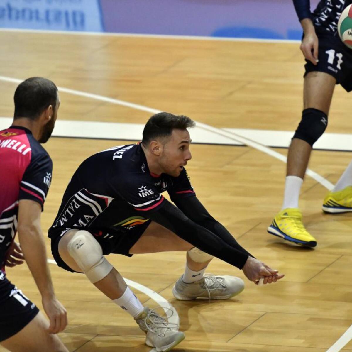 El Urbia Voley Palma le regala la victoria a Damià Seguí