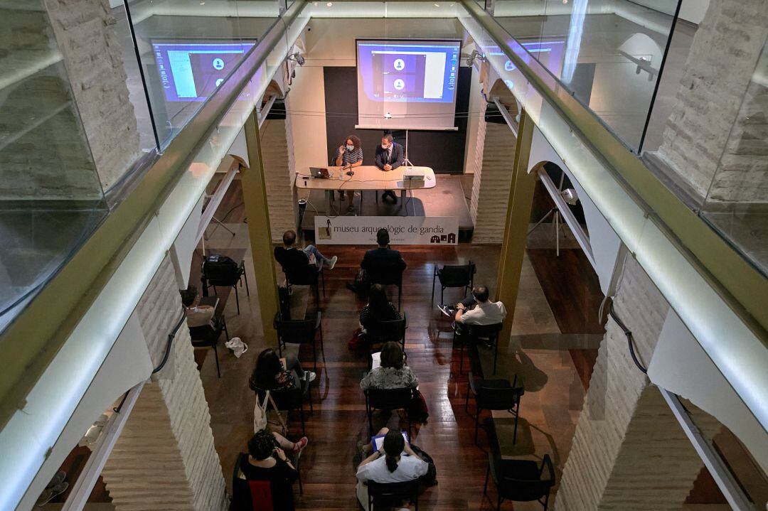 Simposio Internacional sobre “Alimentación, Salud y Asistencia” 