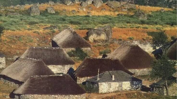 Las pallozas, moradas de piedra y paja