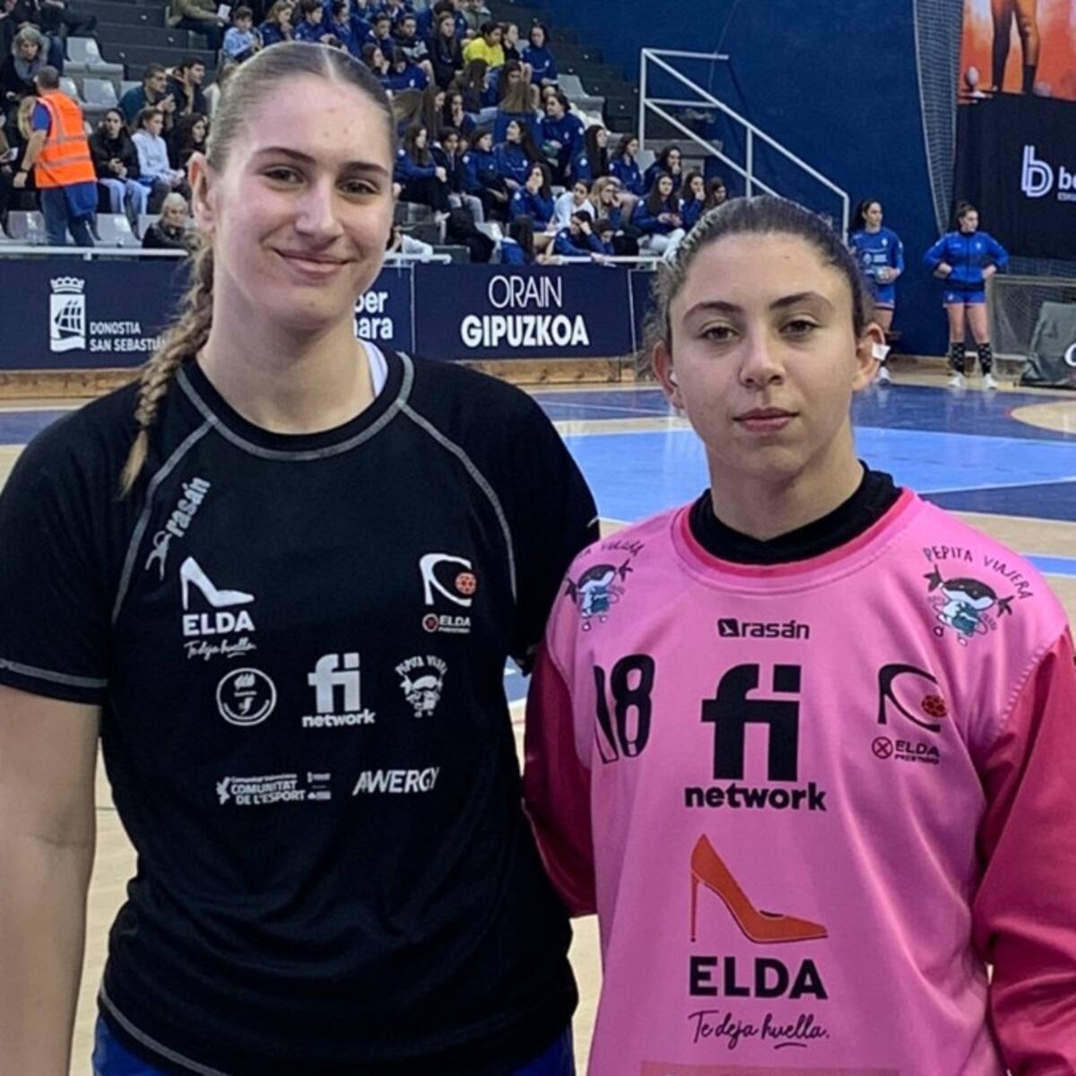 El Elda Prestigio da la alternativa a las juveniles Anastasia Hvozd y Alba Fernández