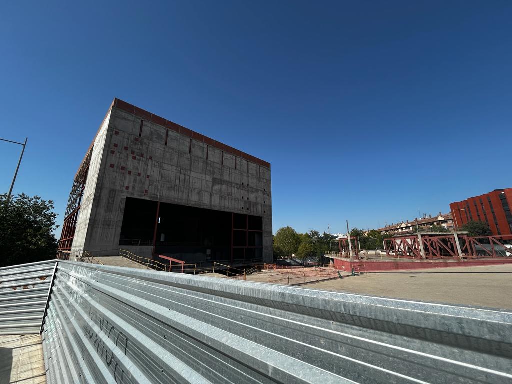 Imagen de archivo del inacabado Quixote Crea, en el entorno del parque de las Tres Culturas