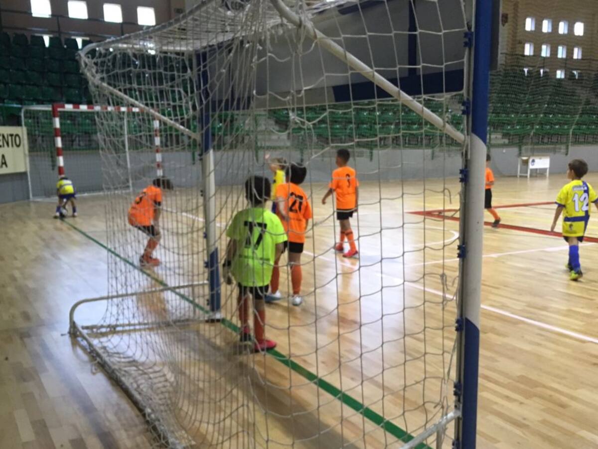 Entrevista con Agustín de la Viuda, secretario del Club Atlético Hontanares, sobre el documento suscrito por 19 clubes de la provincia