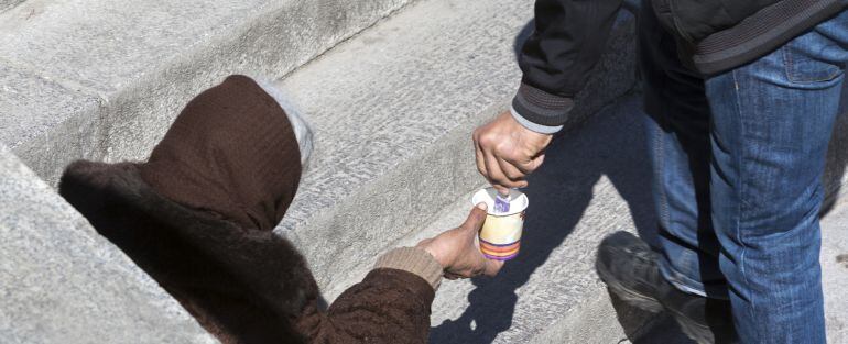 El número de personas en riesgo de pobreza no ha dejado de crecer en España desde 2009.