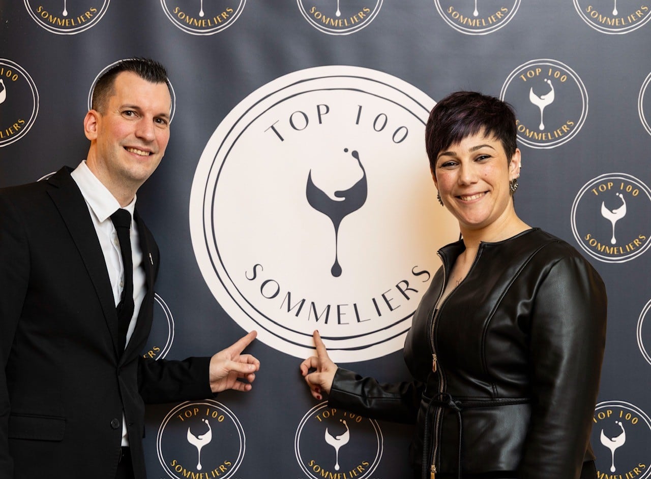 Los sumilleres Diego González Barbolla y Laura Rodríguez Álvarez (Tiempos Líquidos Wine Room, Burgos)