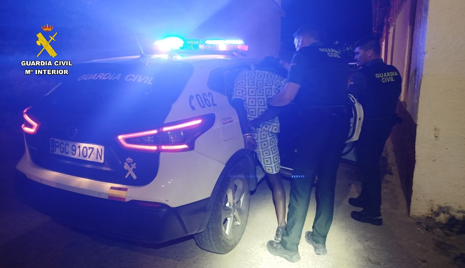 Detenido tras sustraer 4.000 € en joyas de una vivienda de Mave