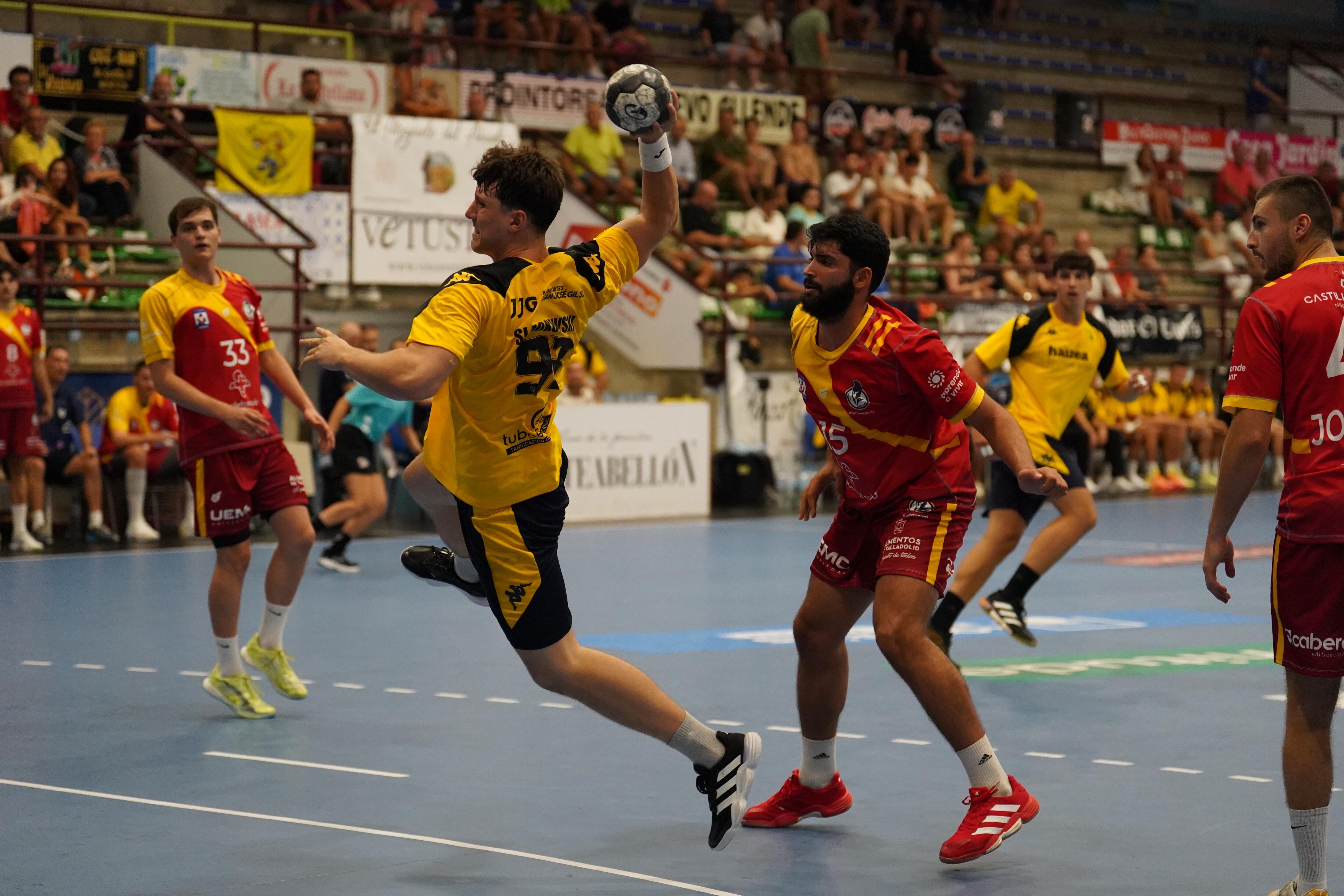 Sladkowski, en un lanzamiento