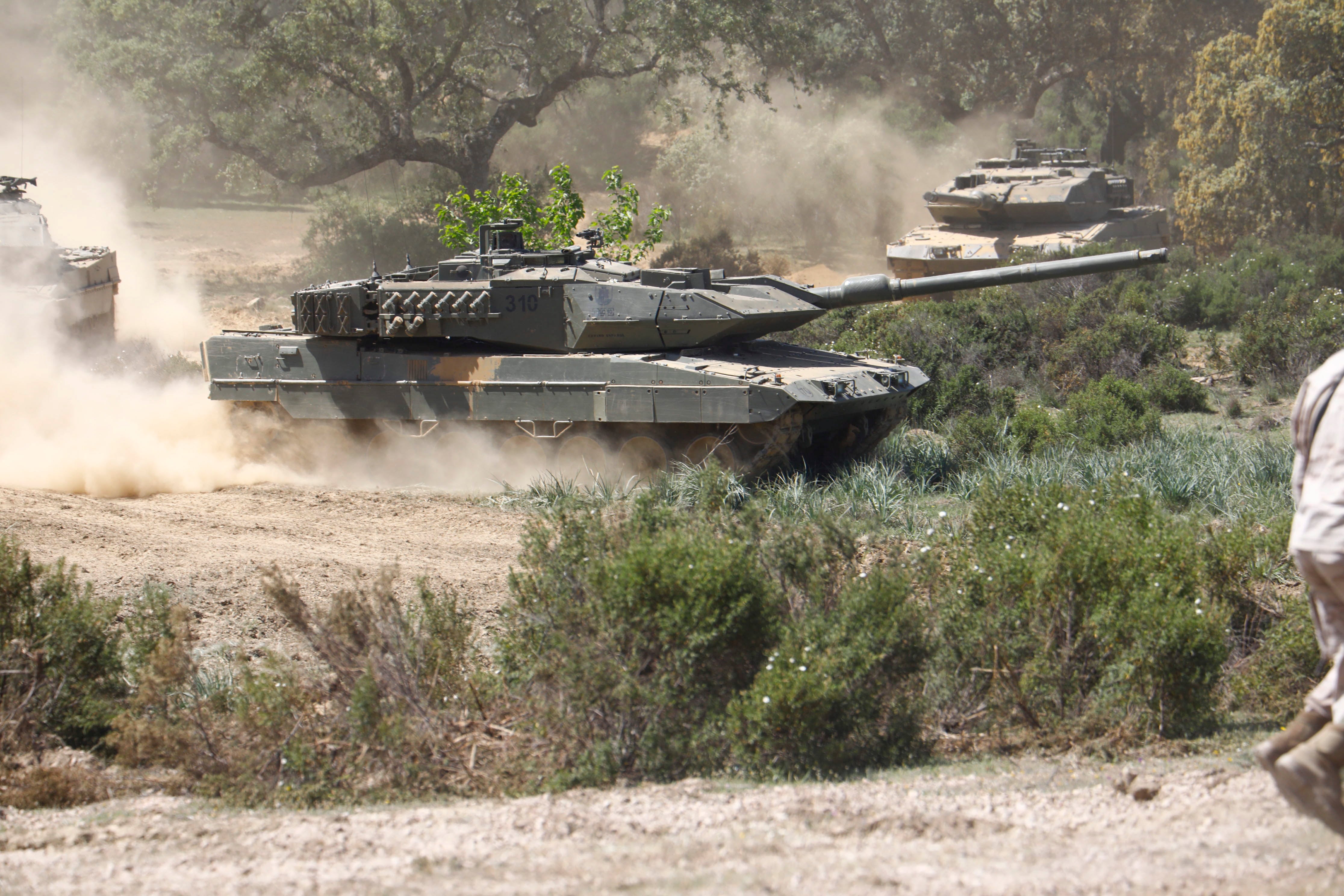 España envía 6 tanques Leopard a Ucrania