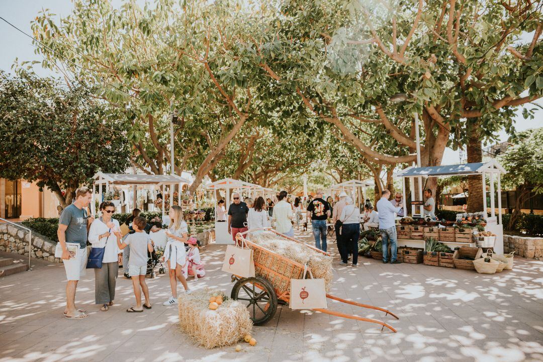 Puerto Portals fomenta el comercio local con el Farmers’ Market