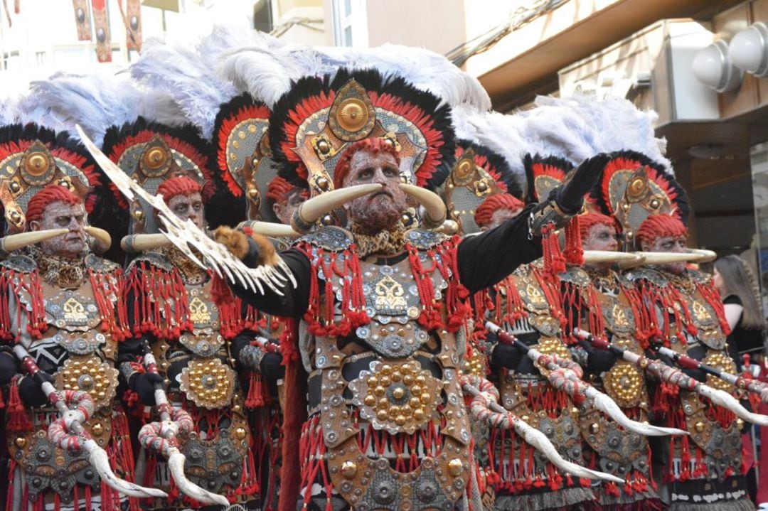 Los Moros y Cristianos de Elda se aplazan a octubre