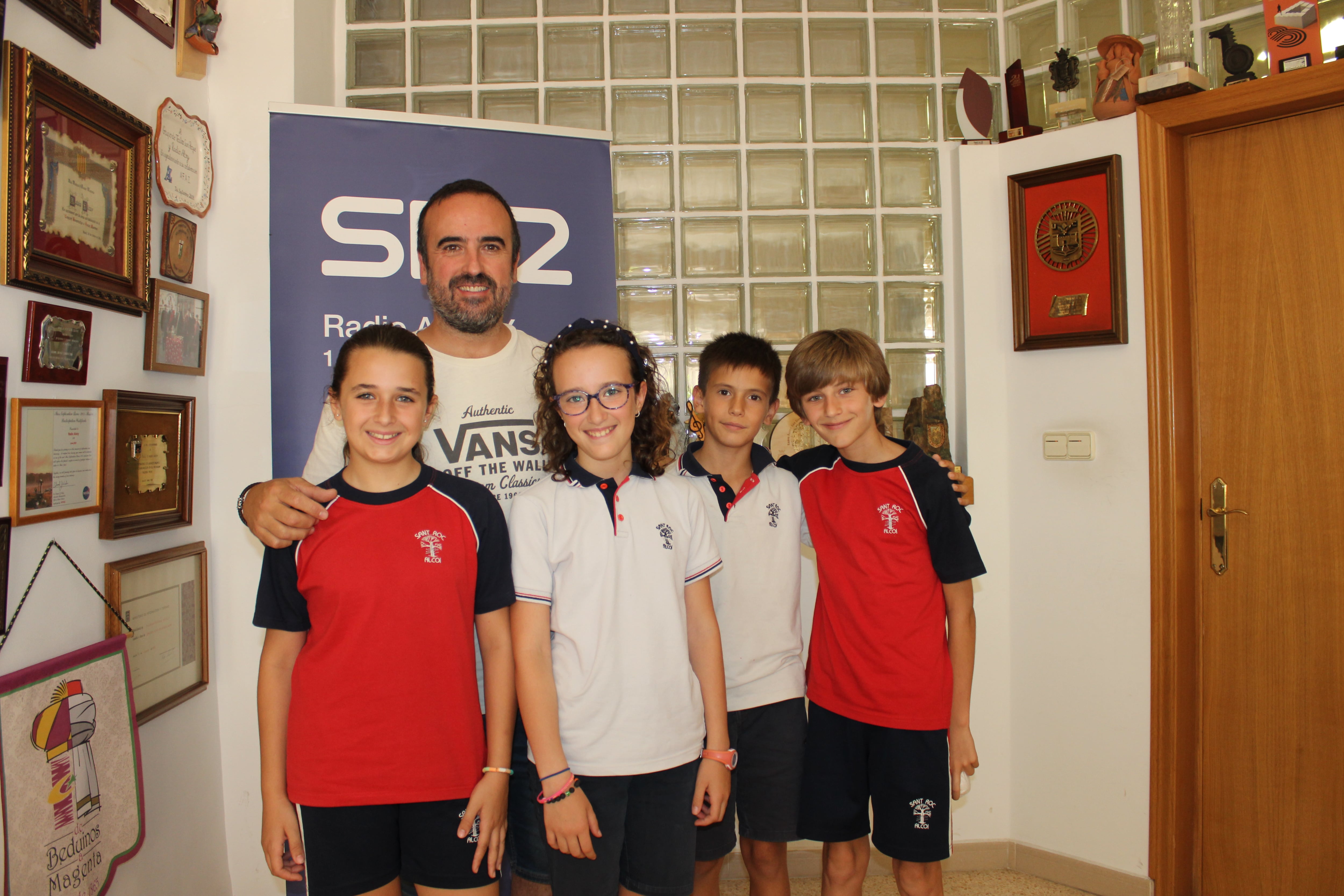 Alumnos del colegio San Roque de Alcoy involucrados en el proyecto SOS Mariola