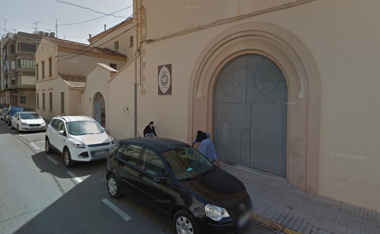 Calle Monges Clarisses de Oliva