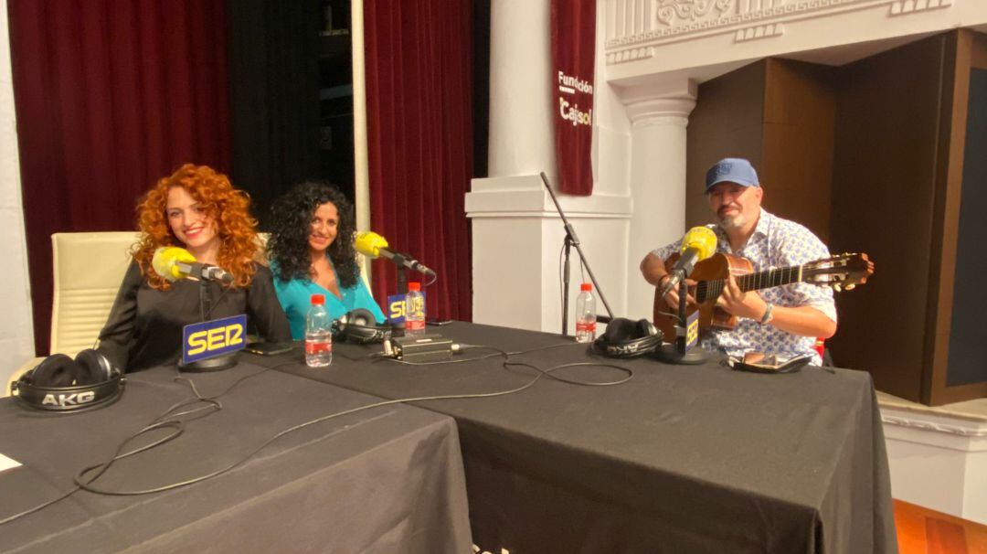 El grupo de sevillanas Sal y Son en Hoy por Hoy Sevilla