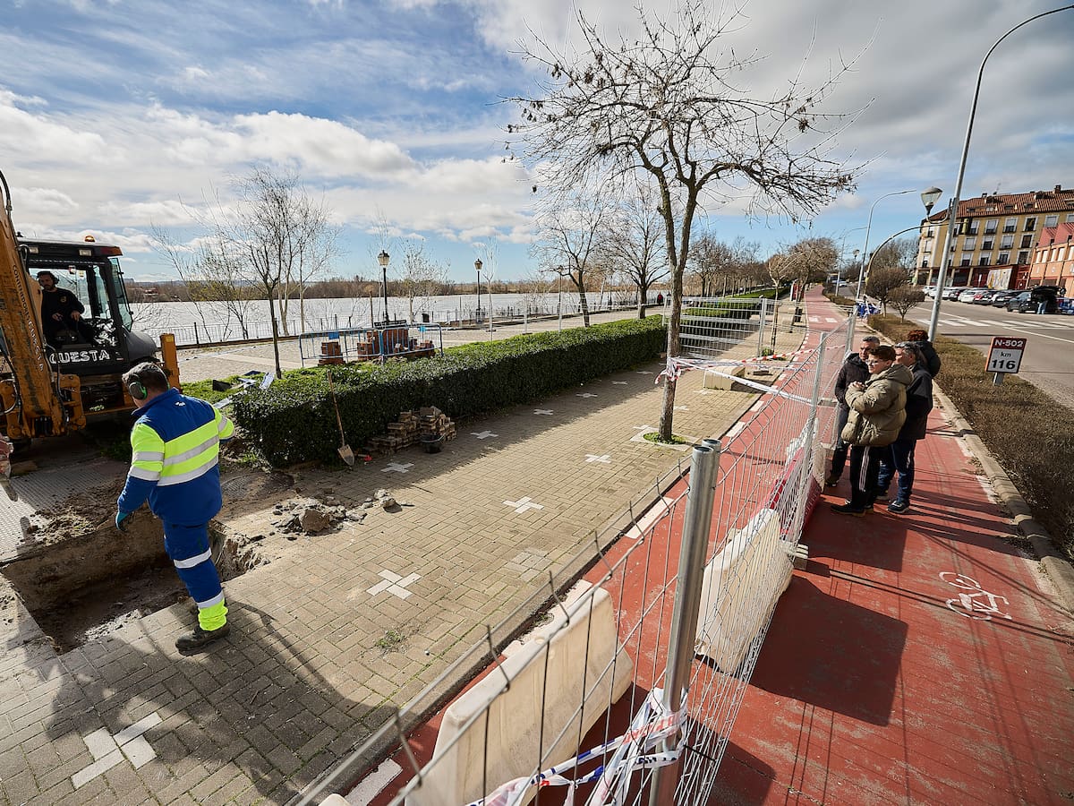 Talavera da por finalizadas las labores de achique y los bomberos se retiran de las zonas inundadas