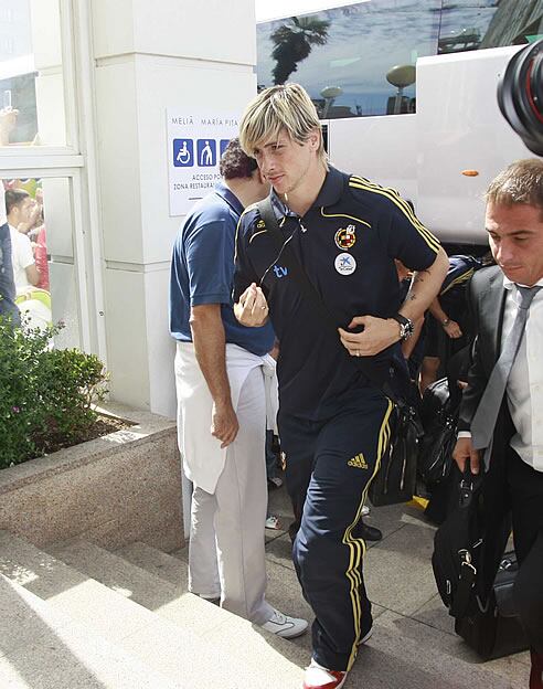 Fernando Torres acompañará a David Villa en la delantera española ante Bélgica