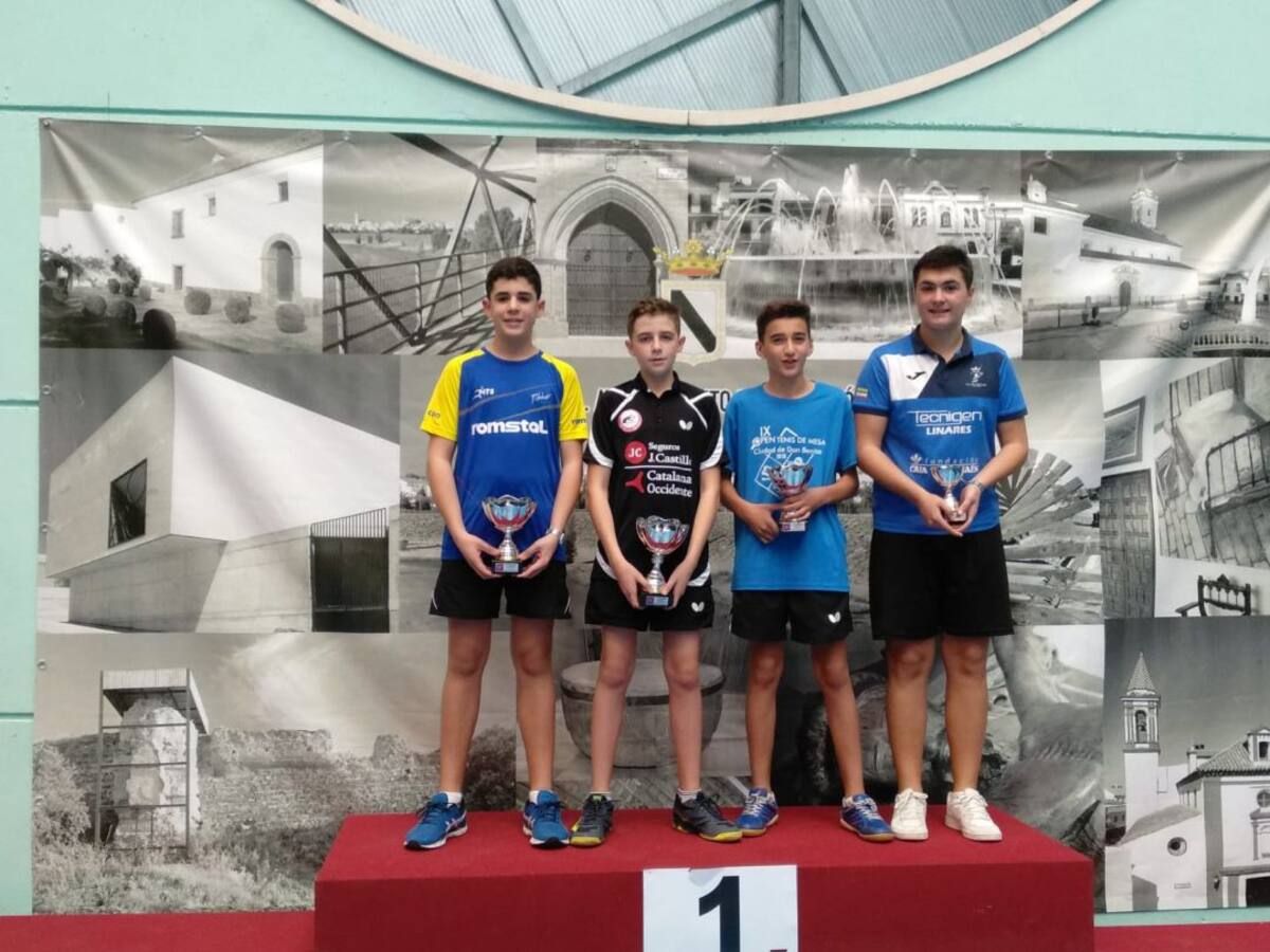 6 miembros del RCTM Linares suben al cajón en el Zonal Sur de Gibraleón