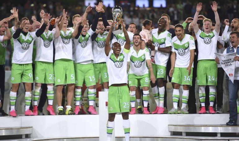 El equipo alemán celebra la victoria en la Supercopa