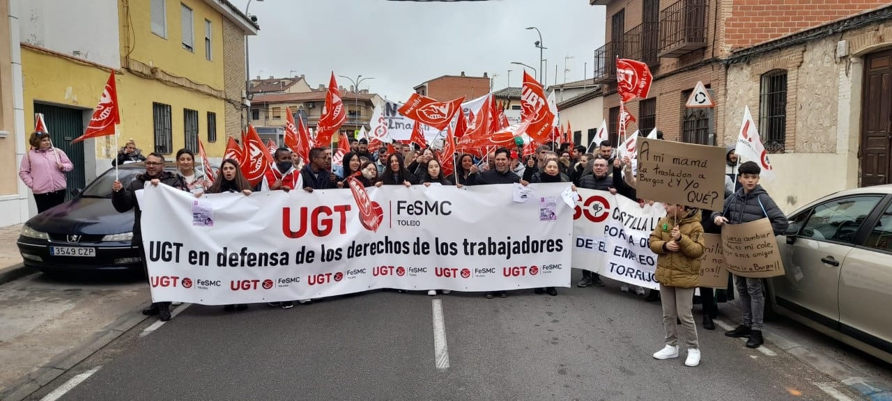 Manifestación en Torrijos contra el cierre de la planta logística de Campofrío