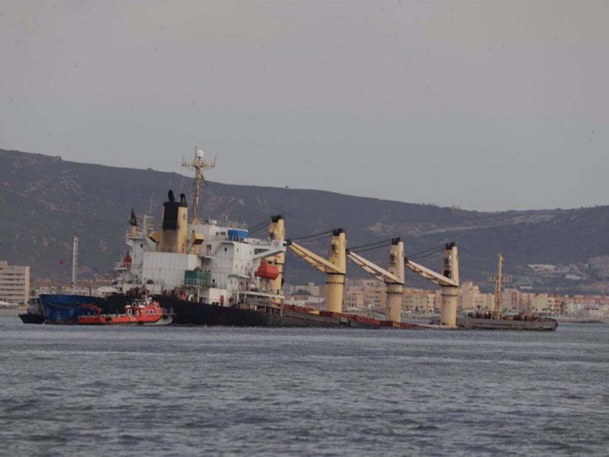 La Policía de Gibraltar acusa al capitán del OS35 de siete infracciones diferentes