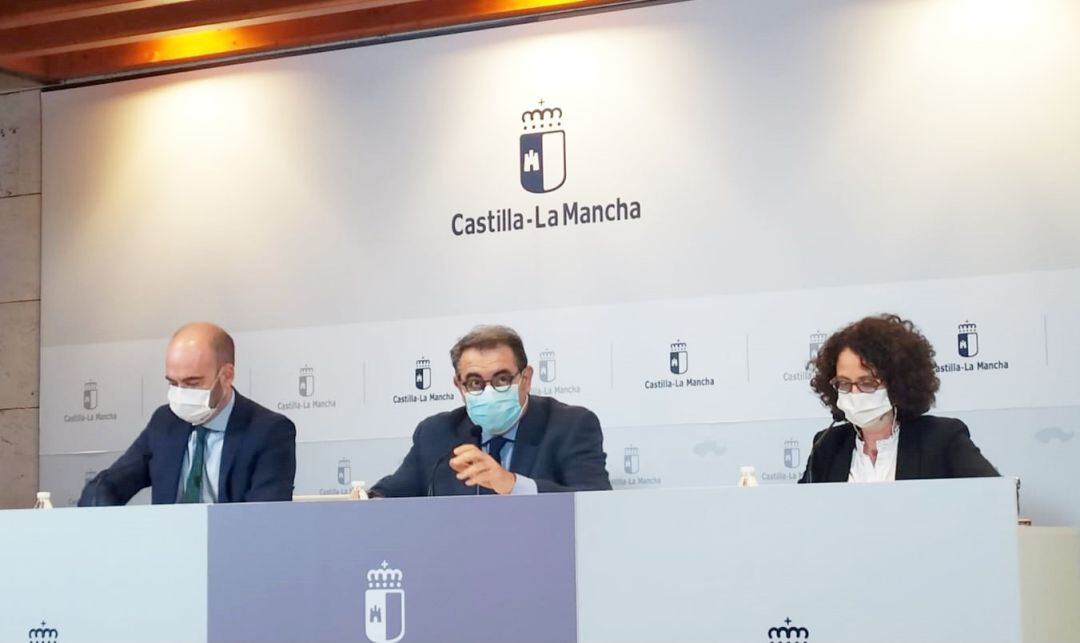 El objetivo es vacunar a 45.000 sanitarios entre enero y febrero