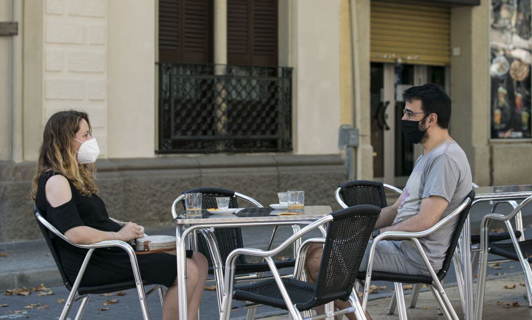 Navarra restringe el ocio y limita aforos en hostelería.