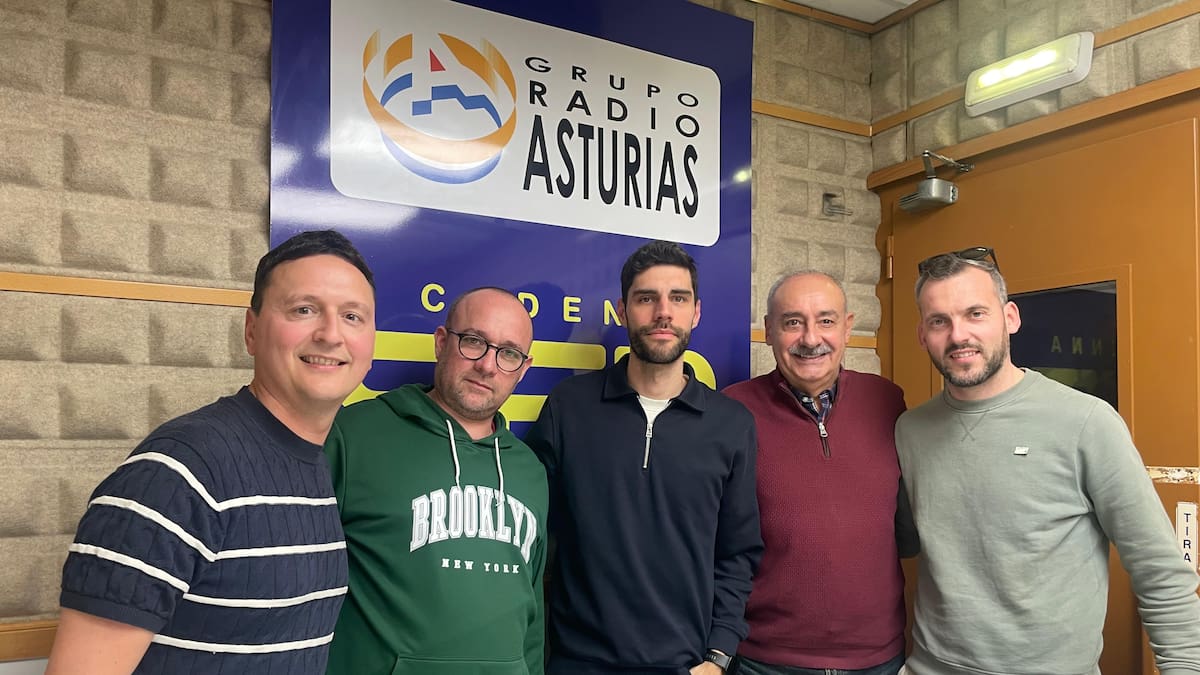 "Almada no está gestionando bien la plantilla": Sanedrín del Real Oviedo