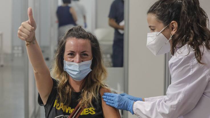 Gemma Moncunill, investigadora de ISGlobal: "No hay evidencias de que sea necesaria una tercera dosis"