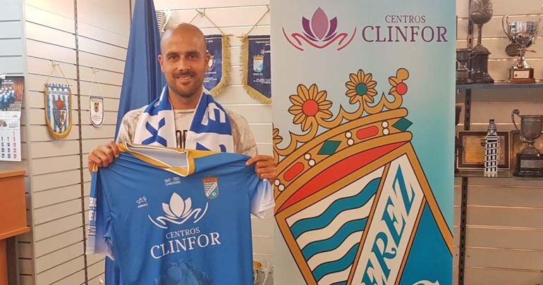 Dani Jurado el día de su presentación como jugador del Xerez CD 