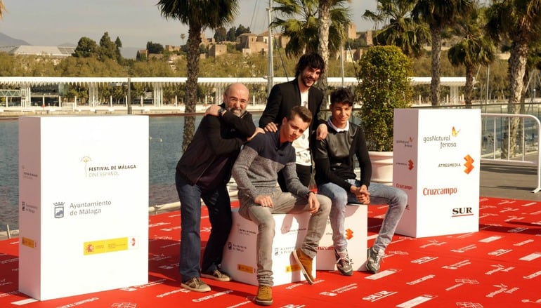 Los integrantes del rodaje &quot;A escondidas&quot; en el Festival de Málaga