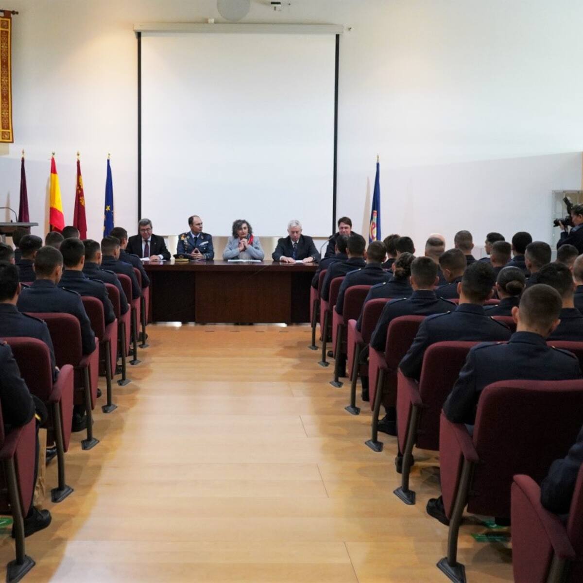 La UPCT recibe el informe favorable para impartir el nuevo doctorado en Defensa