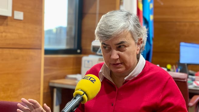 La alcaldesa de Gijón se muestra sorprendida por la decisión de los vecinos de no acudir a las reuniones presupuestarias