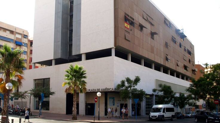 Entrevista Edificio Intergeneracional Plaza América. Con Madelin de la Fuente, David Pérez y Élida Gisbert