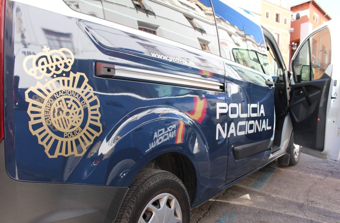 La Policía Nacional ha detenido al acusado, que ya ha ingresado en prisión. 