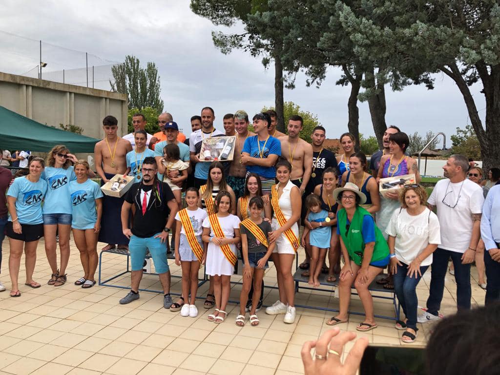 Entrega de premios y regalos al final de la prueba en Sariñena