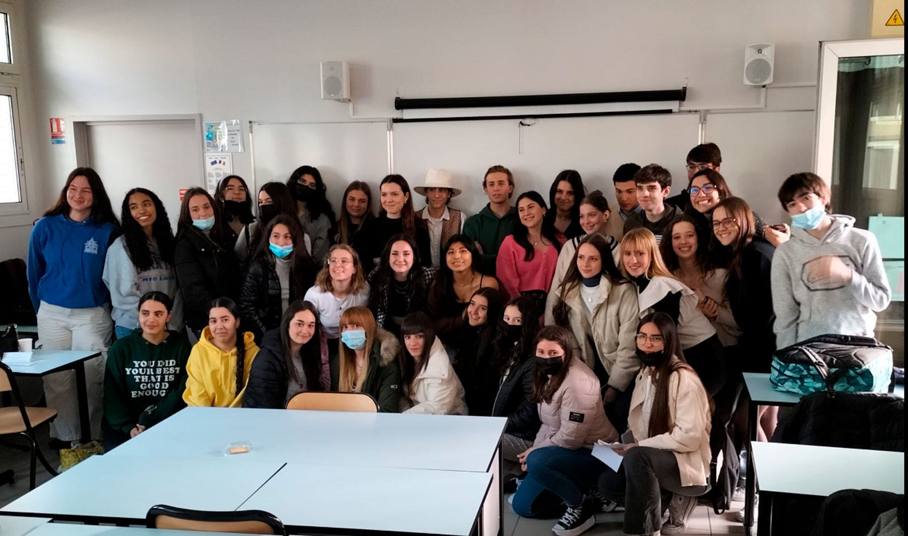Alumnos del IES Andreu Sempere con alumnos del Bachibach del Lycée François Arago de Perpignan