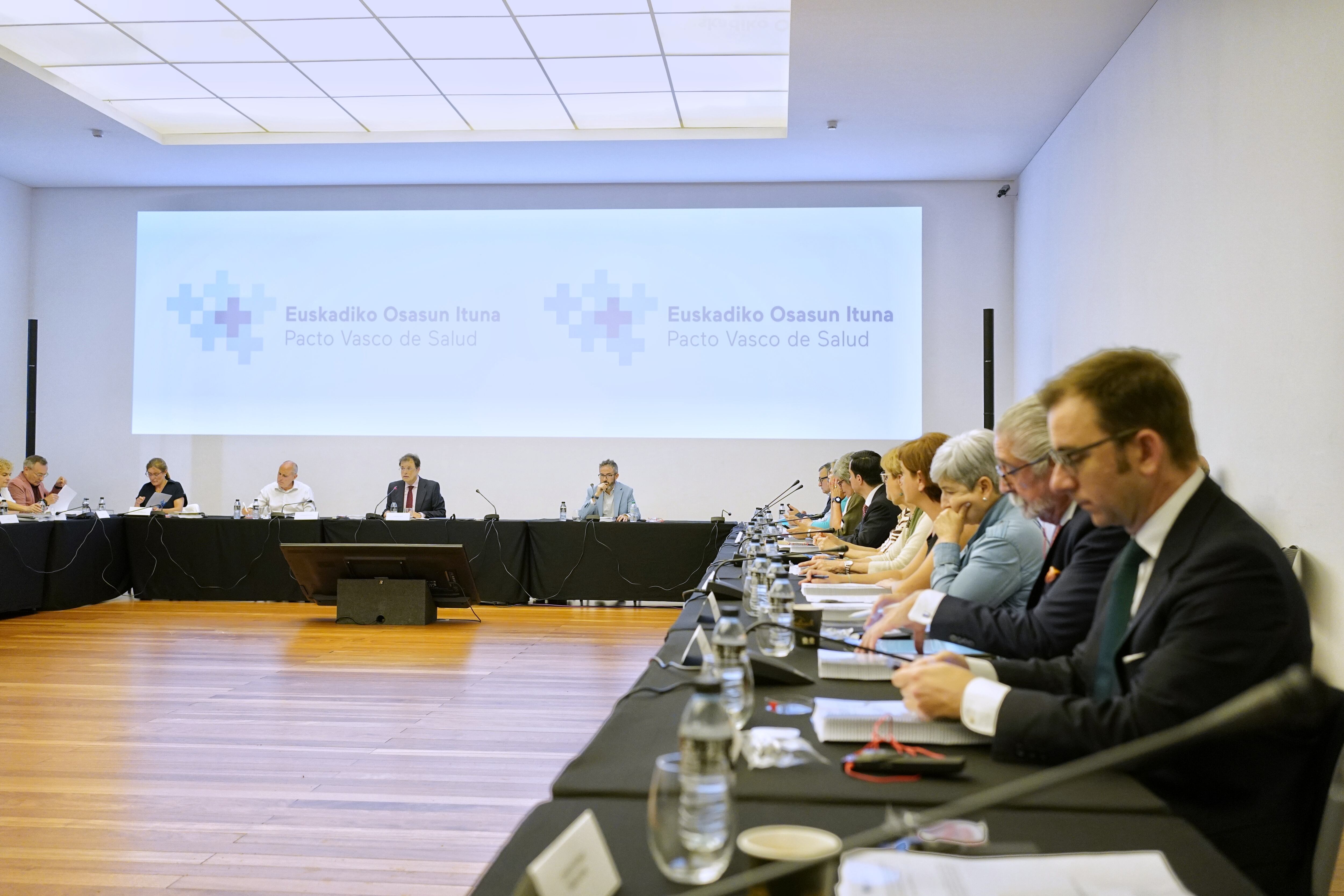 Reunión del pacto vasco de salud.