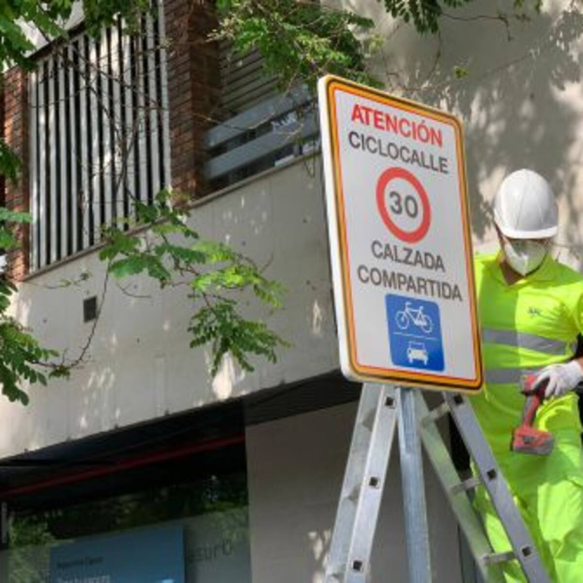 La Plataforma Carril Bici denuncia el abandono e incumplimiento en las llamadas ciclocalles